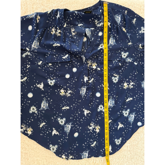 Torrid Disney Princess Cinderella Blouse Plus Size 1X Blue White Star Print - Picture 8 of 8